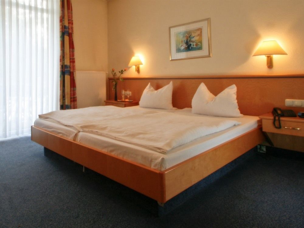 Kurparkhotel Kleinod Gasthof 2*